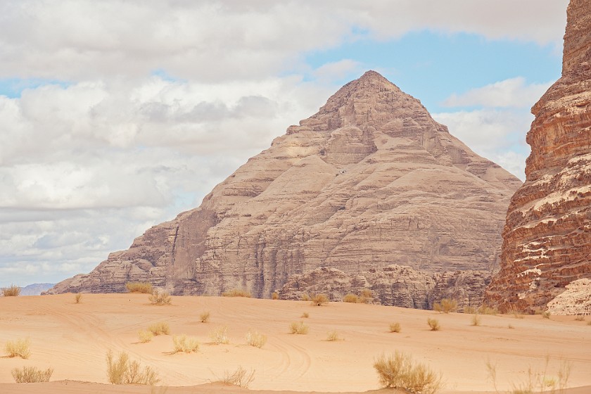 Wadi Rum. 4x4 tour in the desert. Wadi Rum. .