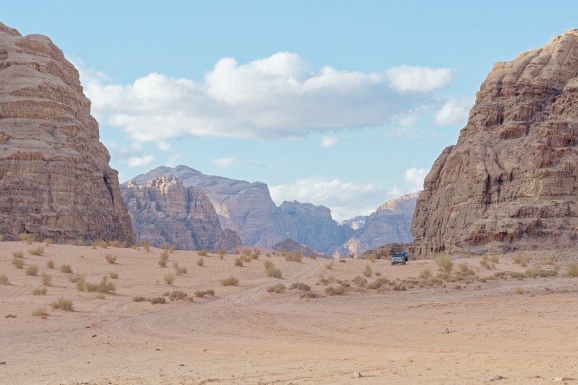 Wadi Rum. Hiking. Wadi Rum. .