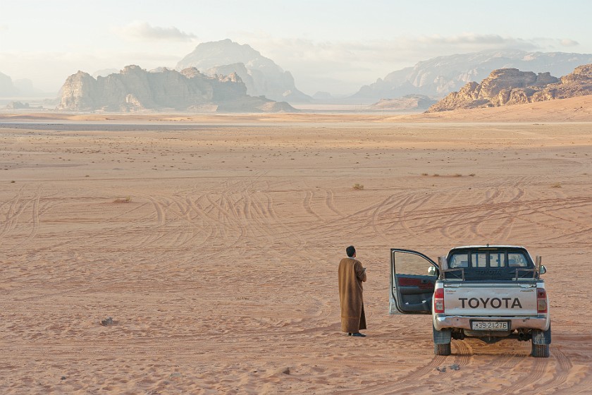 Wadi Rum. 4x4 tour in the desert. Wadi Rum. .