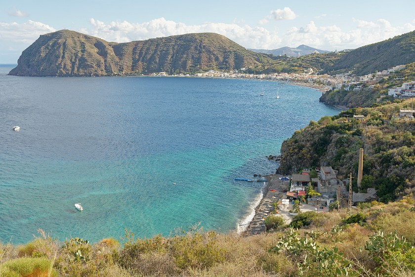 Hiking on Lipari. Canneto. Lipari. .