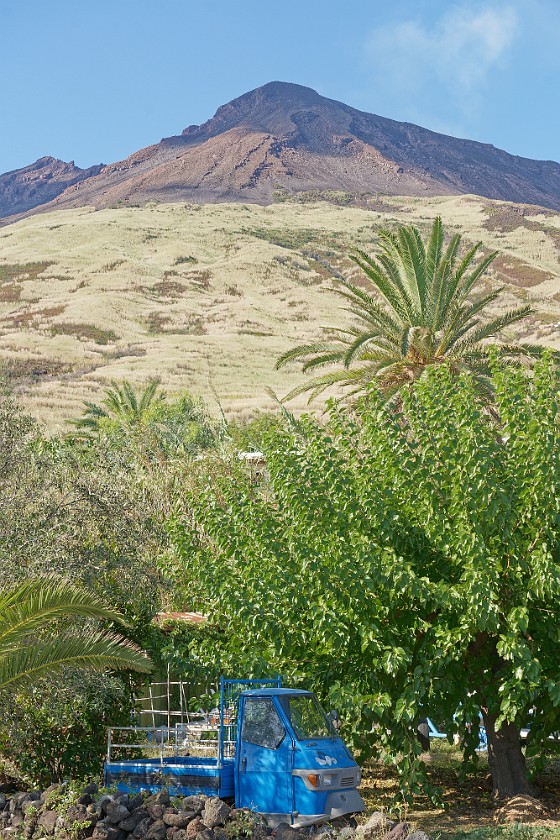 Stromboli. Volcano and tricar. Stromboli. .