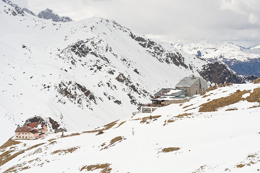 Skiing in Sulden at the Ortler. Mountain station of the Sulden gondola and Schaubach hut. Sulden. .