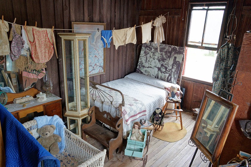 Chokoloske. Inside the Smallwood store. Chokoloske. .